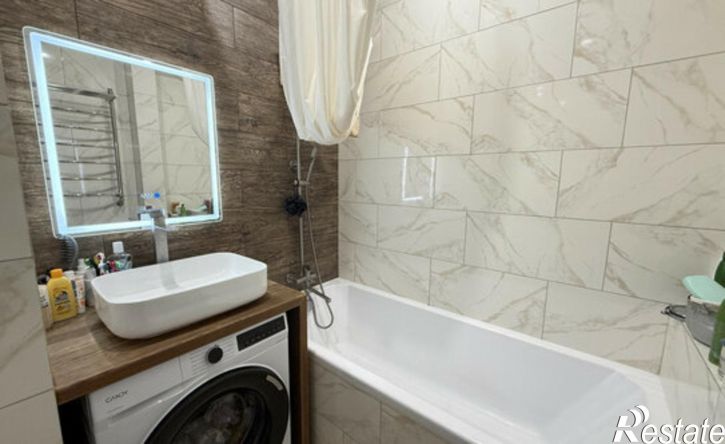2-комн квартира ул Рогожникова, 21/1,  д. 21/1