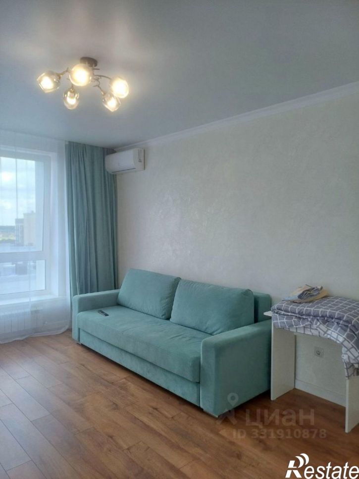2-комн квартира ул Андрея Голуба, 14,  д. 14