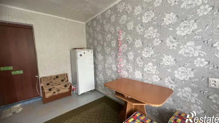 Комната пр-кт Юности, 3/2,  д. 3/2