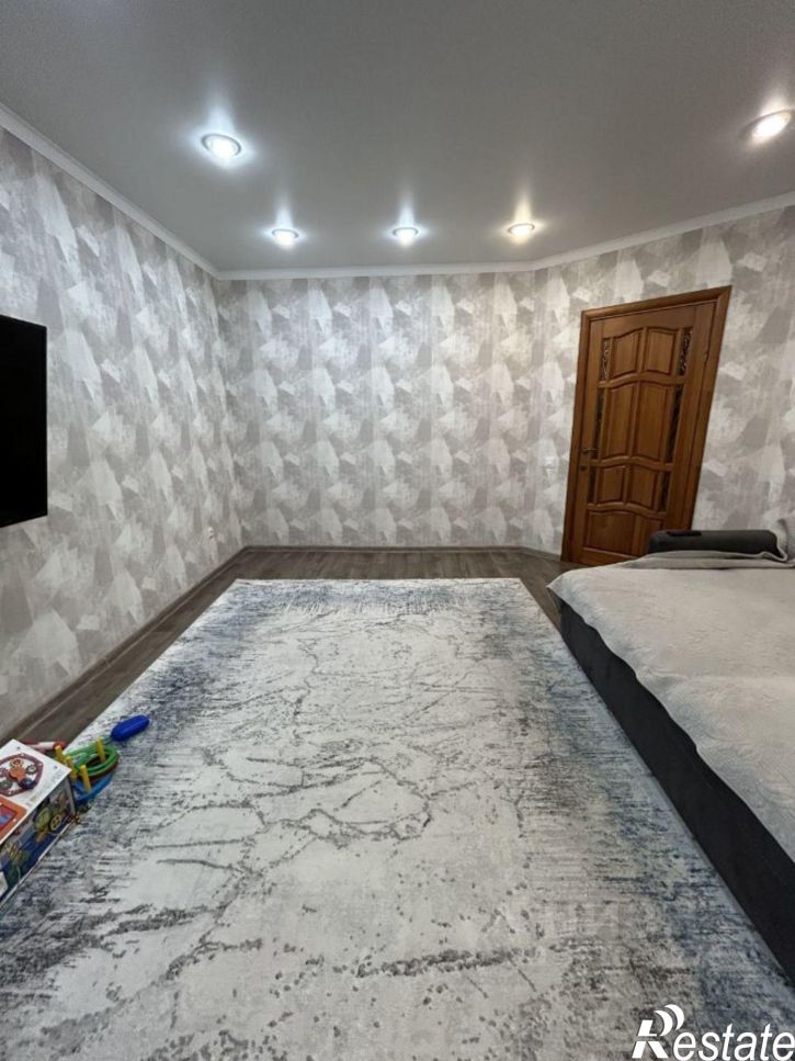 3-комн квартира ул Биологическая, 10,  д. 10