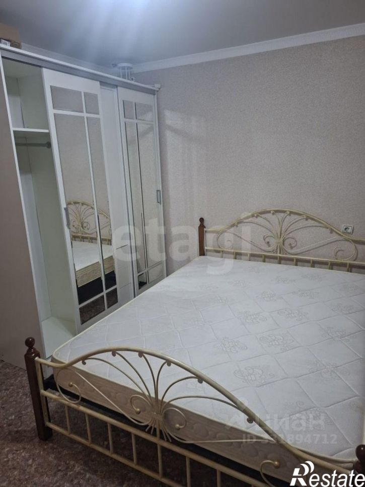 3-комн квартира ул Маршала Жукова, 42,  д. 42