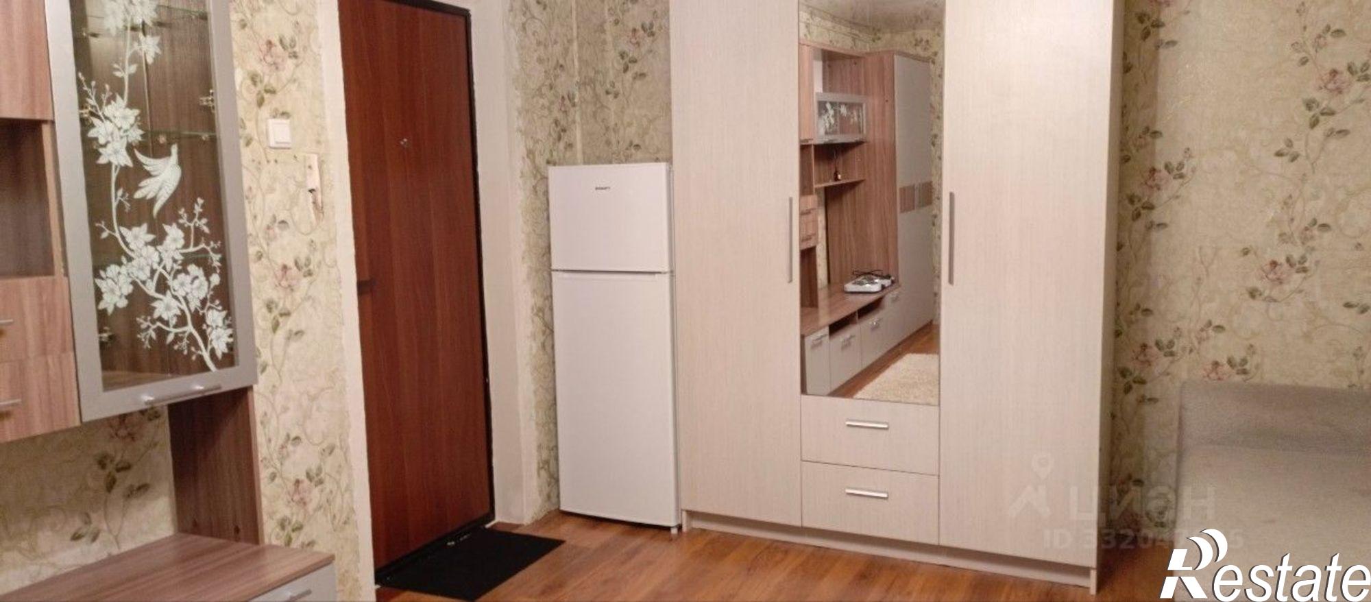 Сдать комнату за 12 500 рублей на Гвардейский пр-д, 10