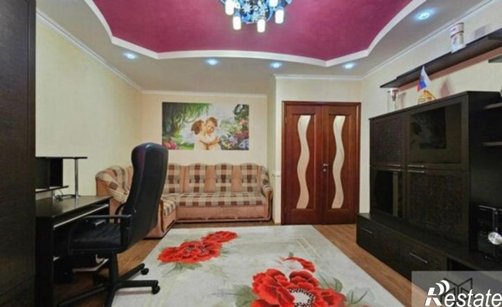 3-комн квартира ул Космонавтов, 12,  д. 12
