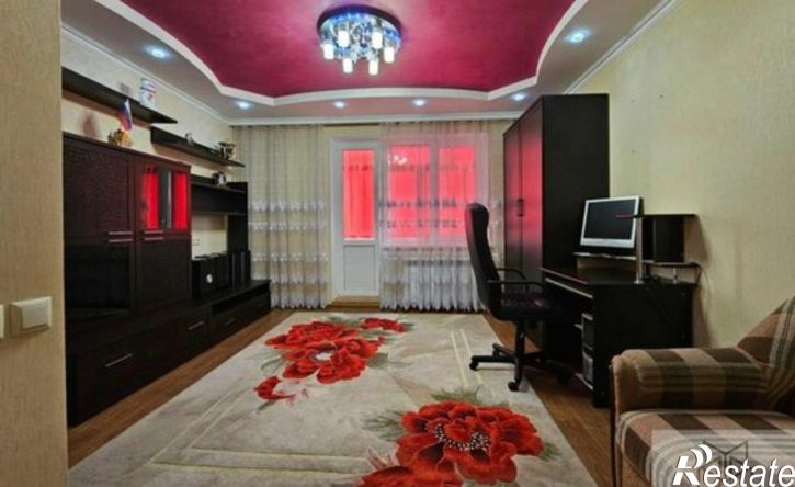 3-комн квартира ул Космонавтов, 12,  д. 12