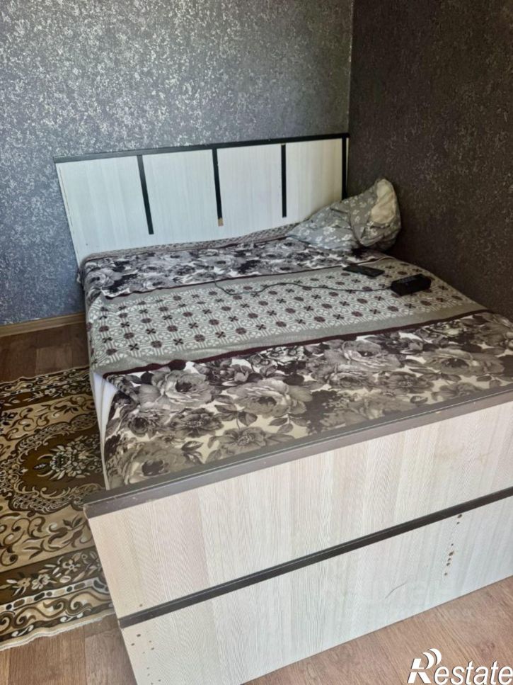 2-комн квартира ул Полеводческая, 1 8,  д. 1 8,  к. 8