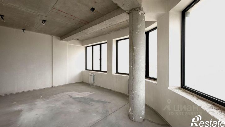 3-комн квартира ул Артема, 16А,  д. 16А