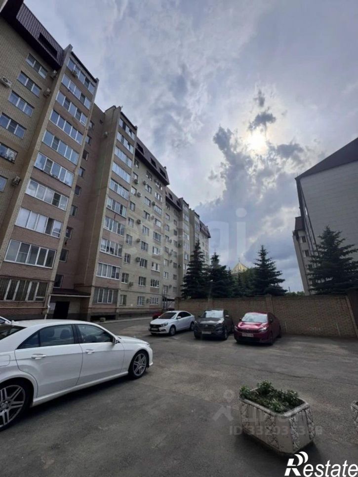 2-комн квартира ул Войтика, 4/1,  д. 4/1