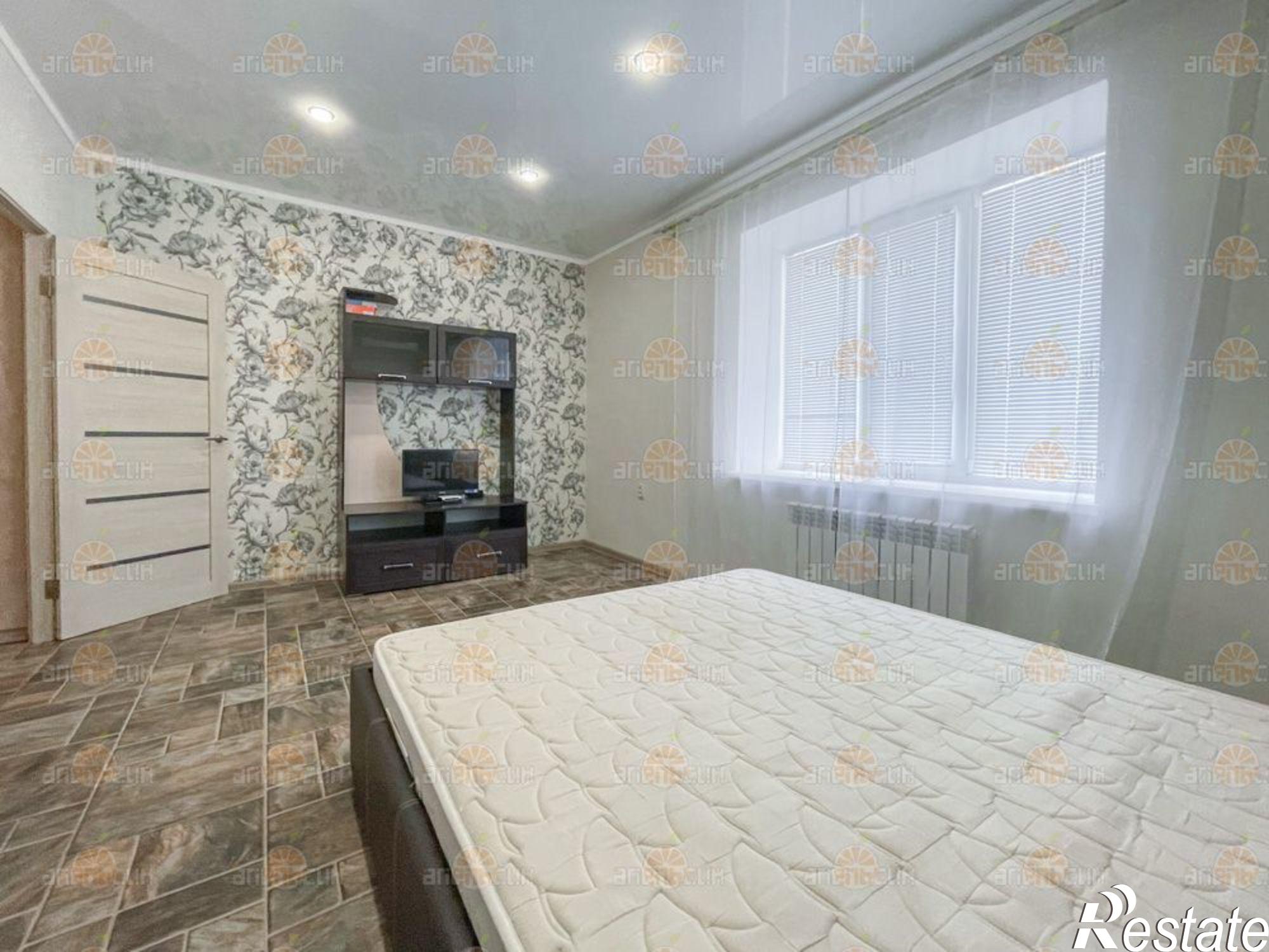 Сдать квартиру за 25 000 рублей на Доваторцев, 90а