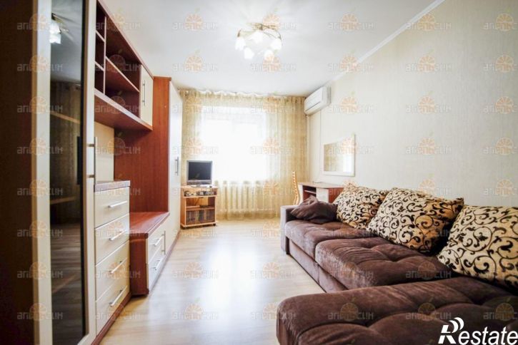 2-комн квартира Морозова, 73/10