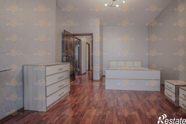 2-комн квартира Апанасенковская, 12/1