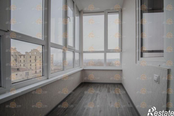 2-комн квартира Апанасенковская, 12/1