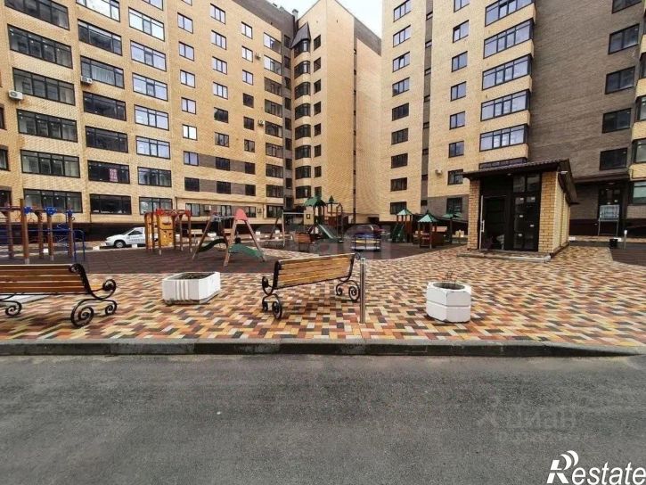2-комн квартира ул Доваторцев, 52а,  д. 52а
