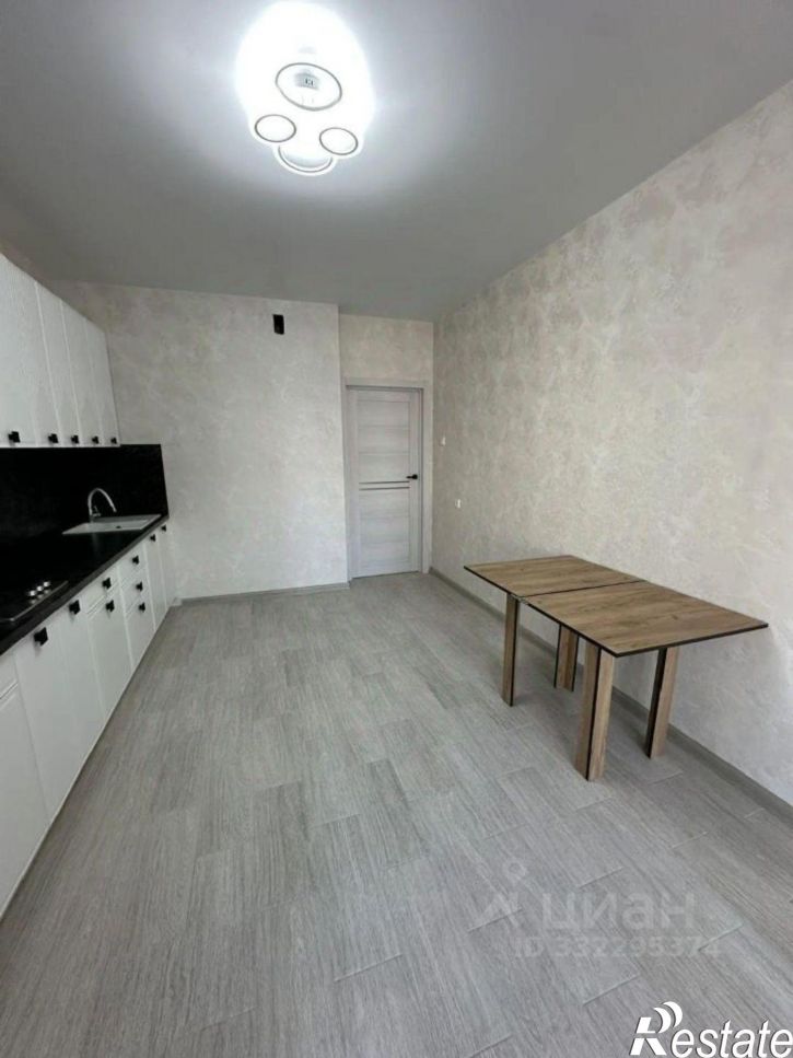 1-комн квартира 35-й м-н, улица Николая Голодникова, 9