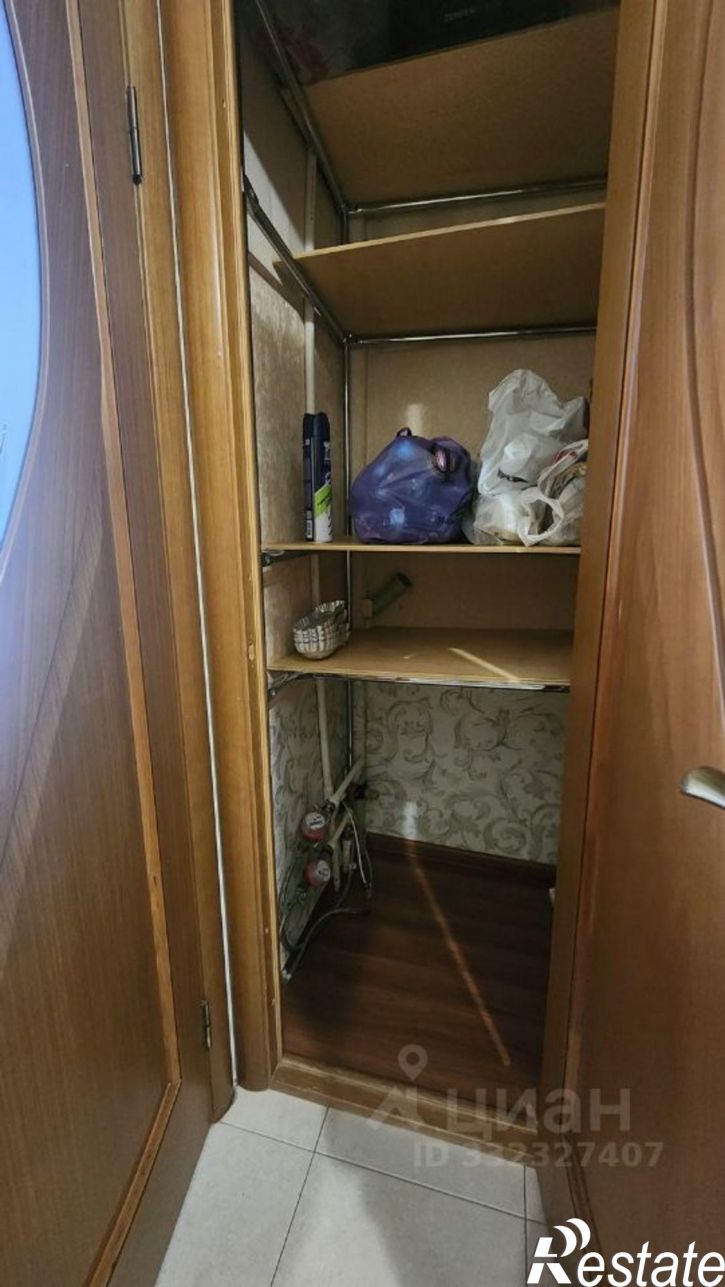 3-комн квартира ул Доваторцев, 50/1,  д. 50/1