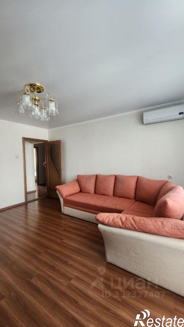 3-комн квартира ул Доваторцев, 50/1,  д. 50/1