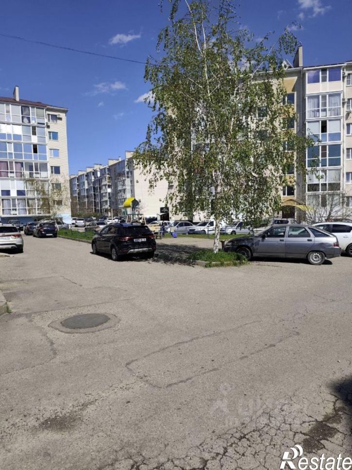 2-комн квартира ул Полеводческая, 1 4,  д. 1 4,  к. 4