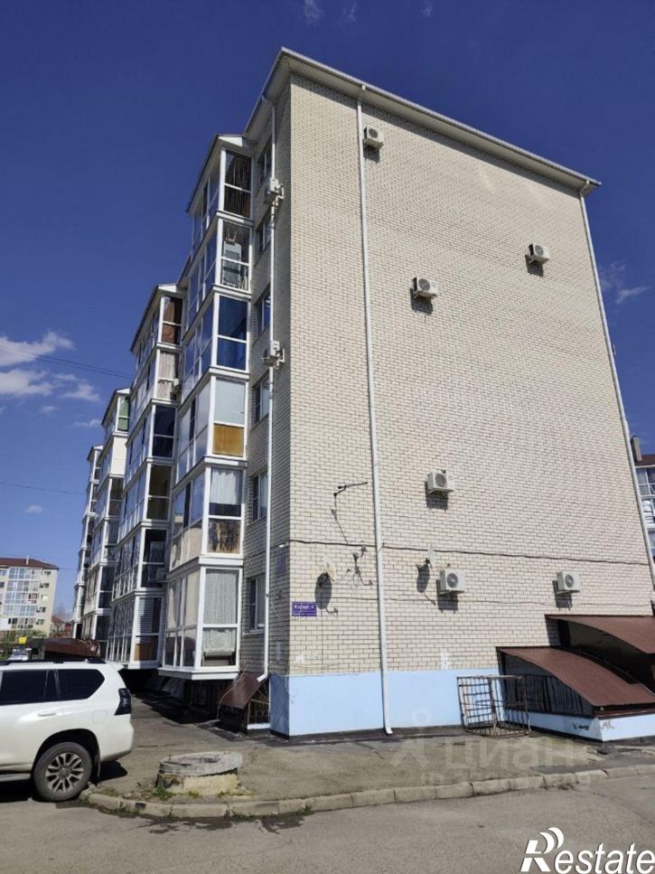 2-комн квартира ул Полеводческая, 1 4,  д. 1 4,  к. 4