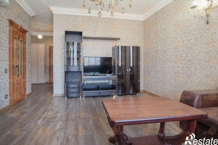 2-комн квартира Спартака, 2