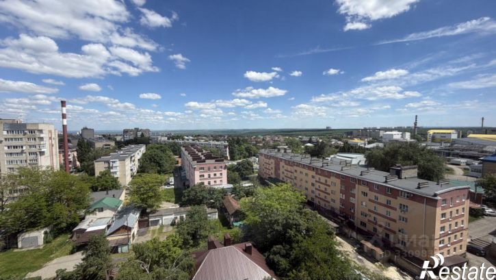 3-комн квартира ул Доваторцев, 32б,  д. 32б
