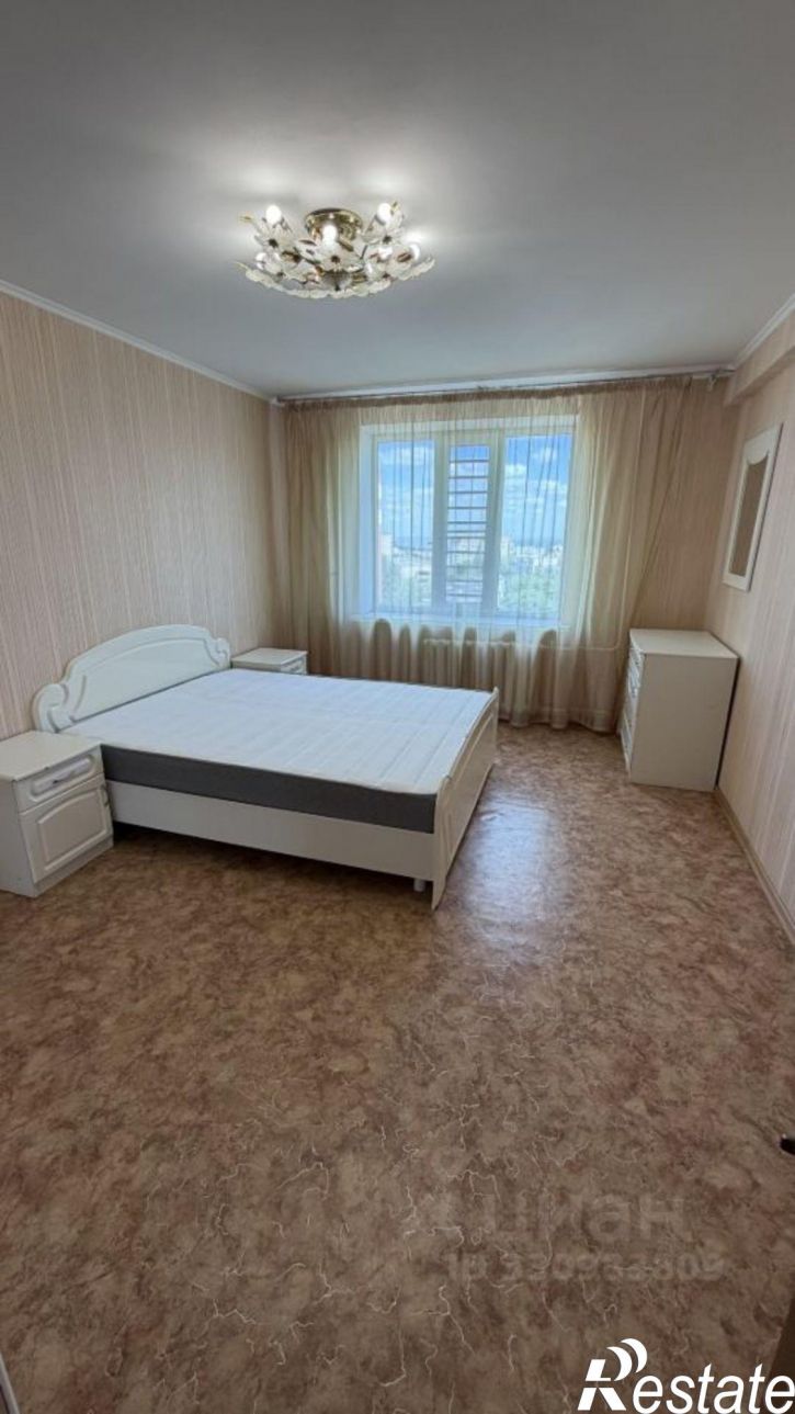 3-комн квартира ул Доваторцев, 32б,  д. 32б