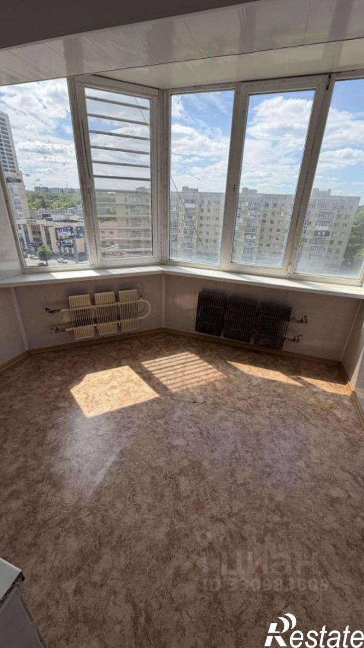 3-комн квартира ул Доваторцев, 32б,  д. 32б