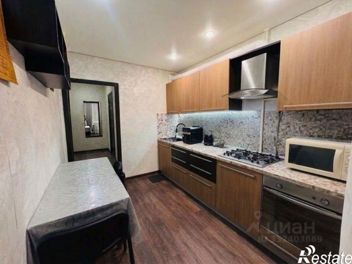 3-комн квартира ул Пирогова, 38/2,  д. 38/2