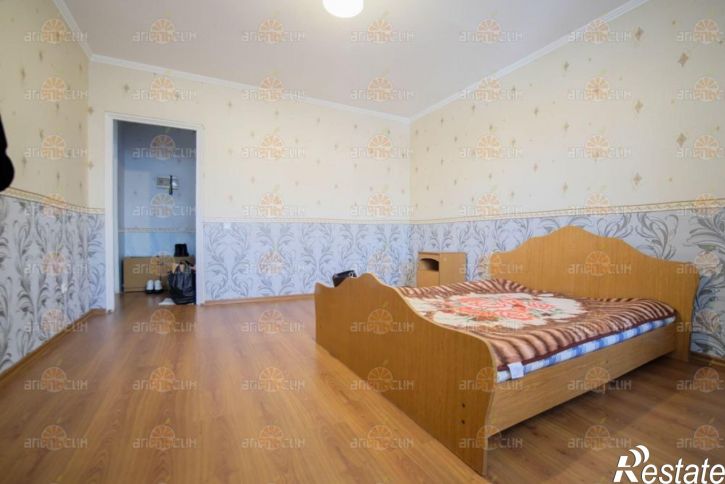 2-комн квартира Пирогова, 94