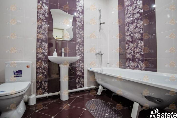 1-комн квартира Рогожникова, 13