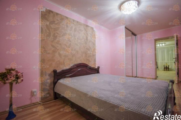 2-комн квартира Фроленко, 22