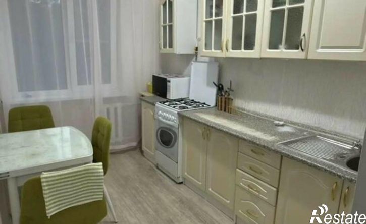 3-комн квартира пр-кт Ворошилова, 11/1,  д. 11/1