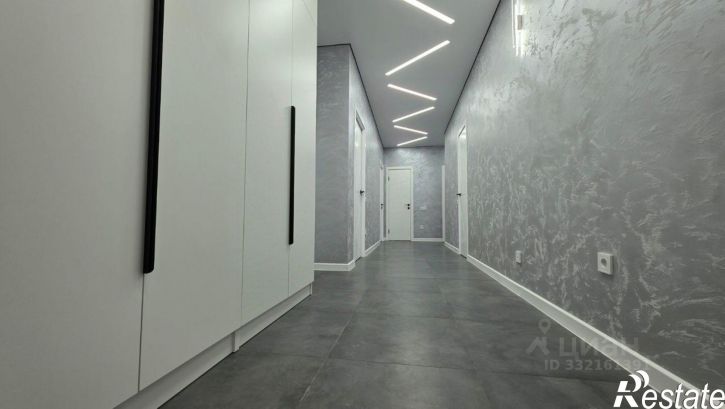 3-комн квартира ул Рогожникова, 19/4,  д. 19/4