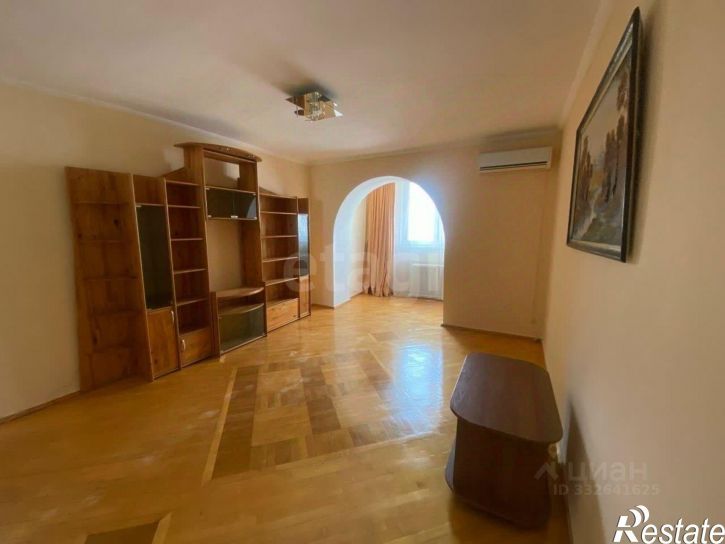 3-комн квартира ул Добролюбова, 12,  д. 12