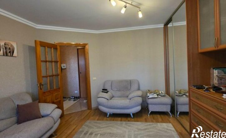 3-комн квартира пр-кт Юности, 4,  д. 4