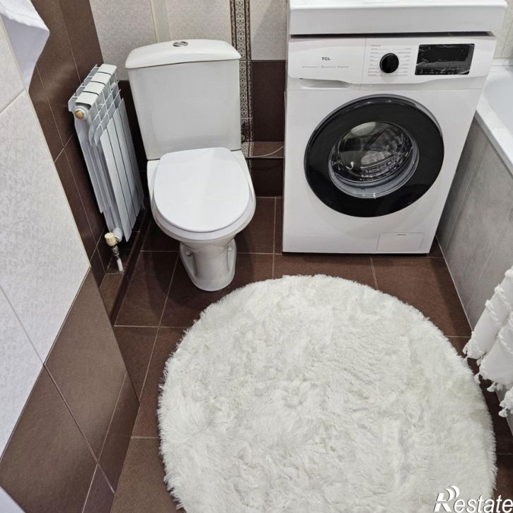 1-комн квартира ул 45 Параллель, 38,  д. 38