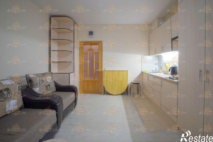 Студия Чехова, 85/19