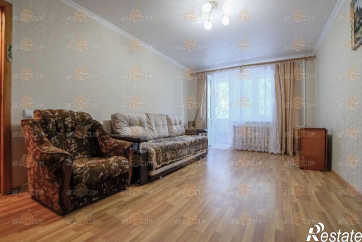 2-комн квартира Пирогова, 64/5