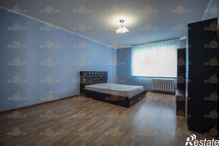 3-комн квартира Пирогова, 34/1