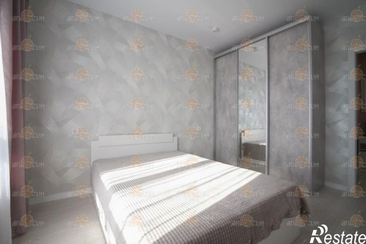 1-комн квартира Российский, 18к1