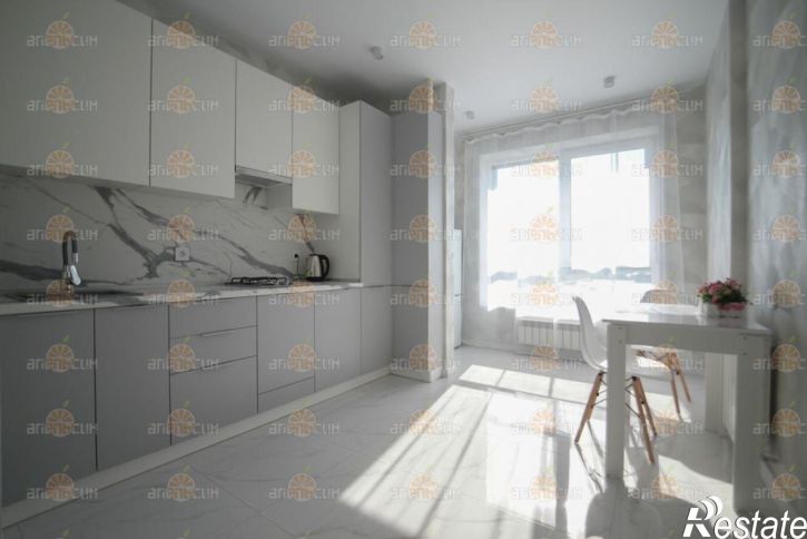 1-комн квартира Российский, 18к1