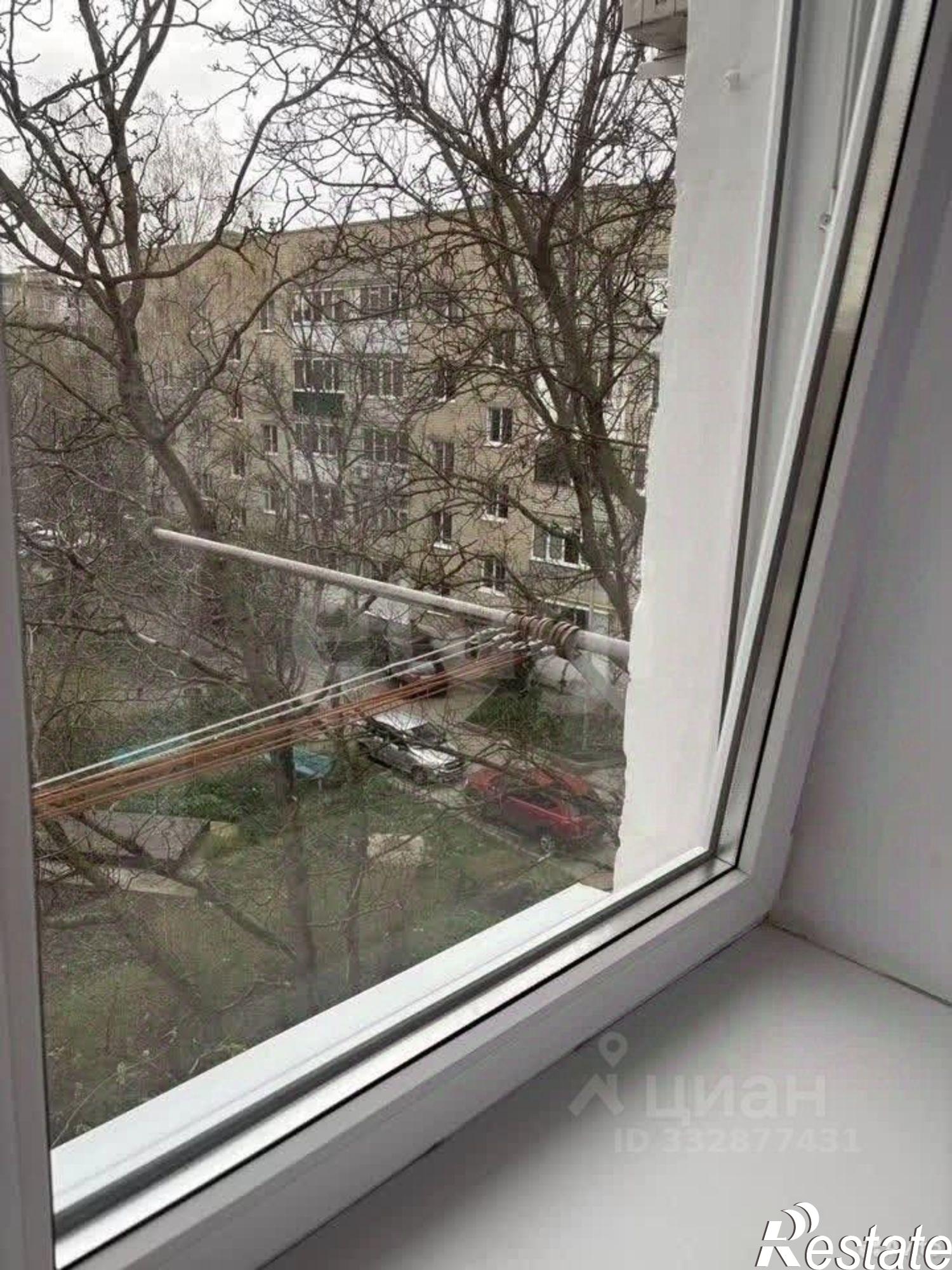 Купить комнату за 1 800 000 рублей на ул Серова, 6/1