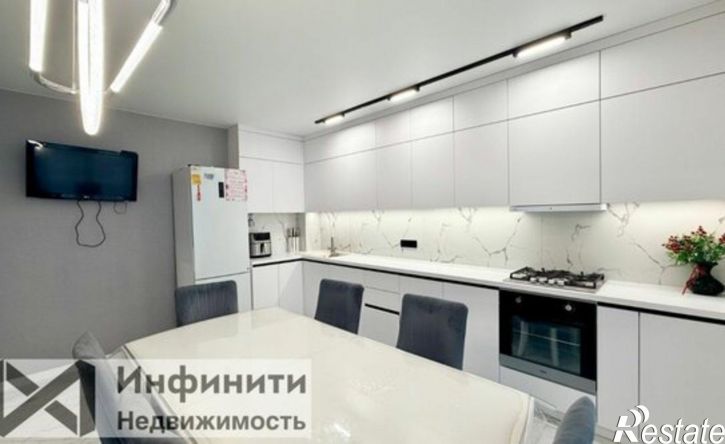 2-комн квартира Российский пр-кт, 15 2,  д. 15 2,  к. 2