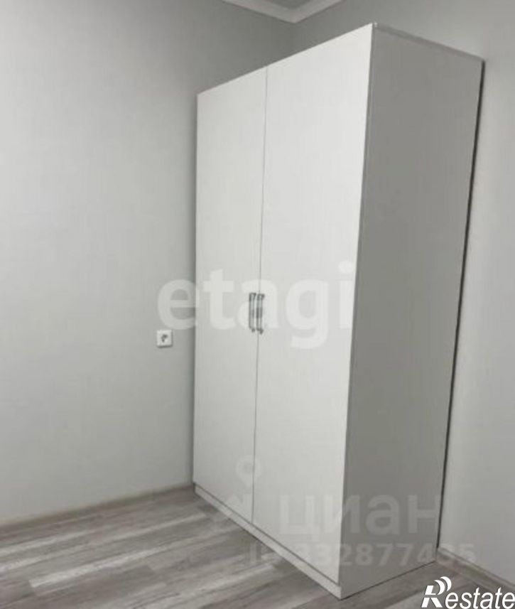 1-комн квартира Российский пр-кт, 15,  д. 15