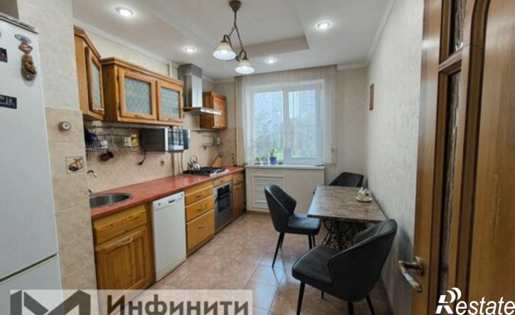 4-комн квартира ул Мира, 117,  д. 117