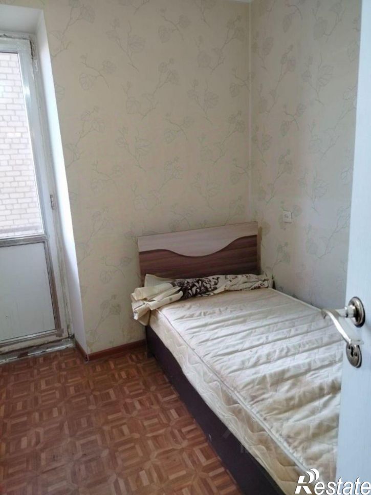 4-комн квартира ул 45 Параллель, 22,  д. 22