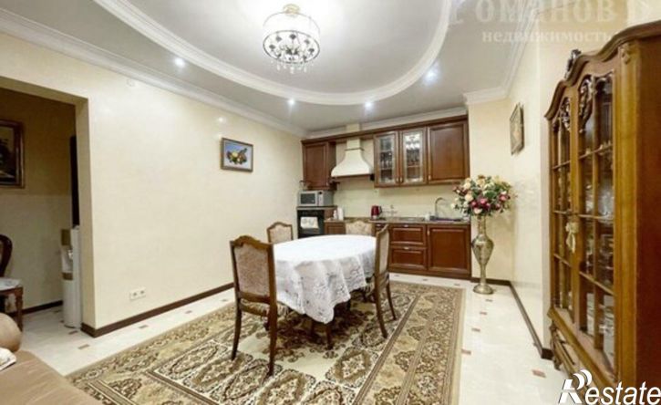 3-комн квартира ул Мира, 284/1,  д. 284/1