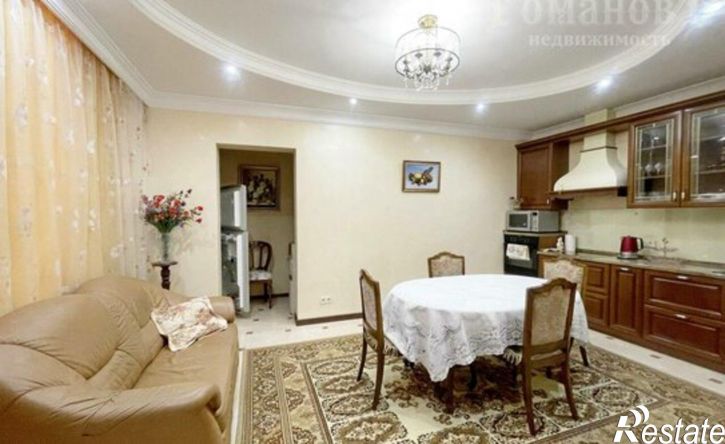 3-комн квартира ул Мира, 284/1,  д. 284/1
