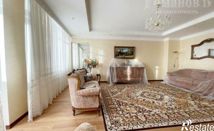 3-комн квартира ул Мира, 284/1,  д. 284/1