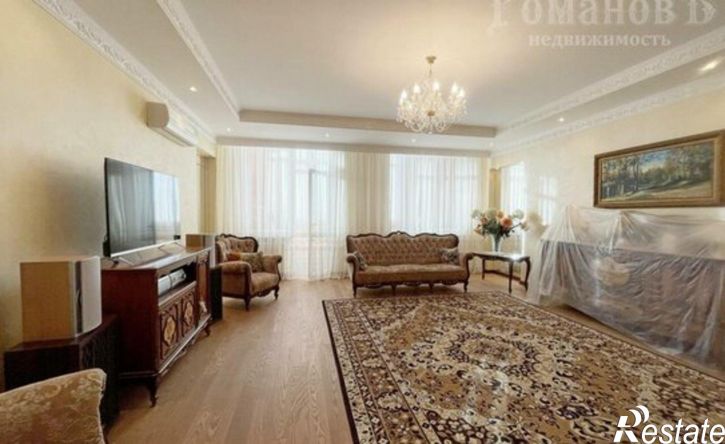 3-комн квартира ул Мира, 284/1,  д. 284/1