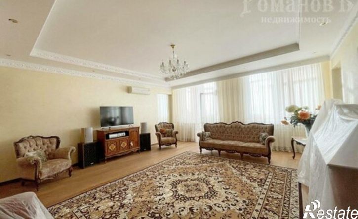 3-комн квартира ул Мира, 284/1,  д. 284/1