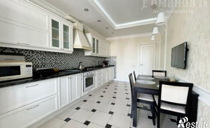 3-комн квартира ул Л.Толстого, 57,  д. 57